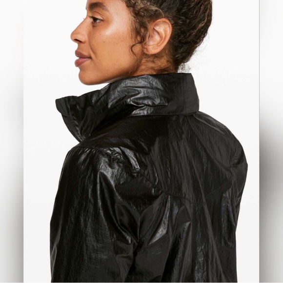 Lululemon Stronger as One Jacket *lululemon X Barrys Matte Black Foil - Picture 4 of 10